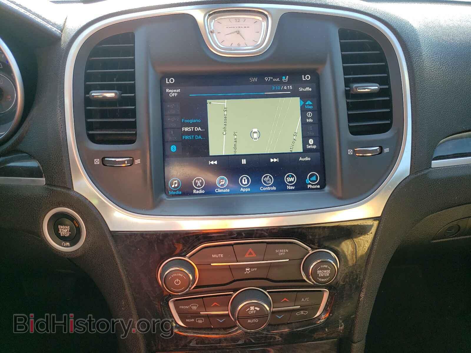 2017 CHRYSLER 300 - VIN: 2C3CCAEG0HH646103 - Фото 9