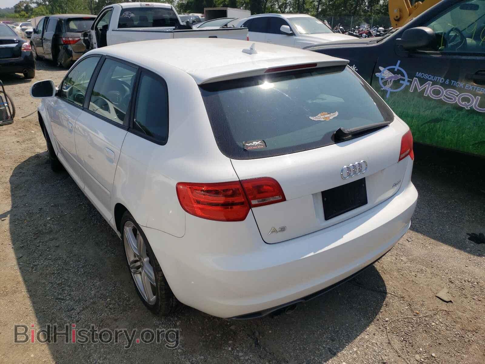 2010 AUDI A3 - VIN: WAUBEAFM9AA148750 - Фото 3
