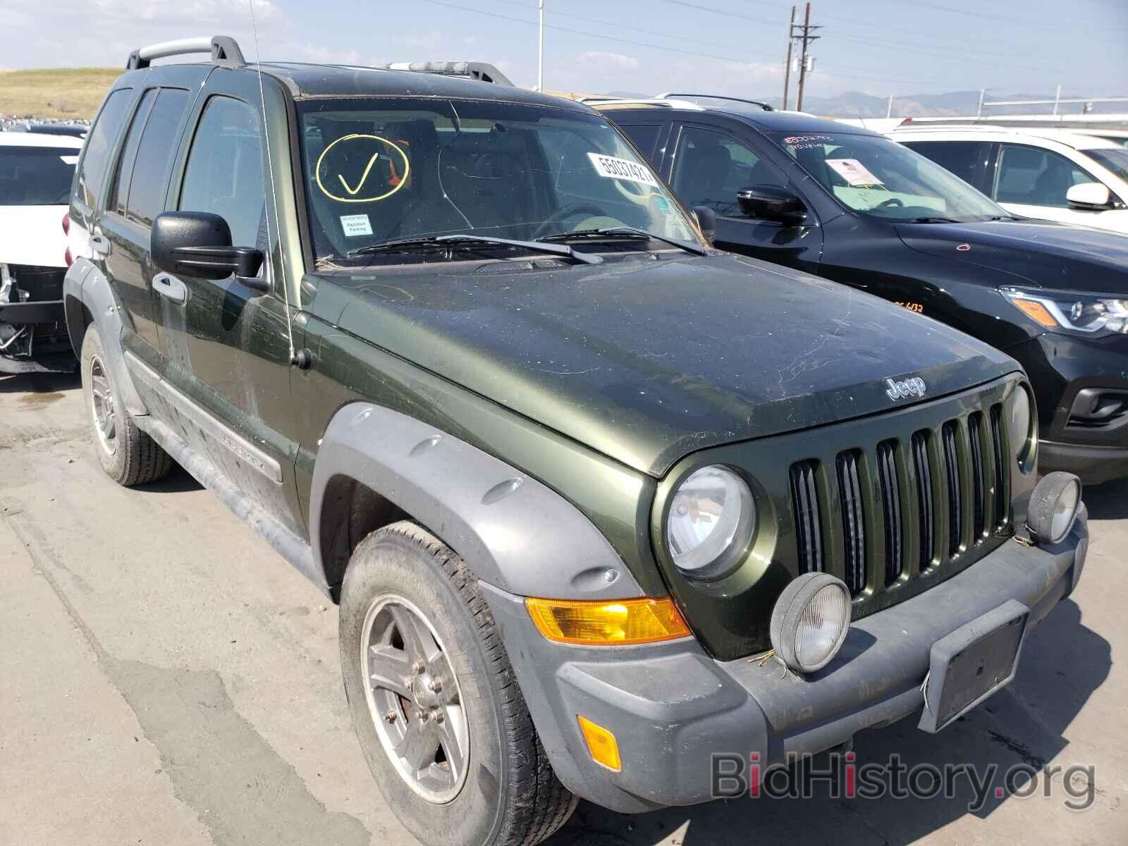 Фотография 1J4GL38K16W271100 - JEEP LIBERTY 2006