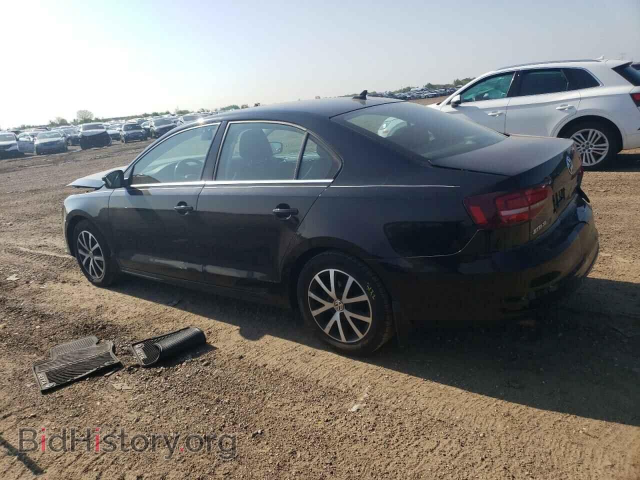 2017 VOLKSWAGEN JETTA - VIN: 3VWDB7AJ6HM265880 - Фото 2