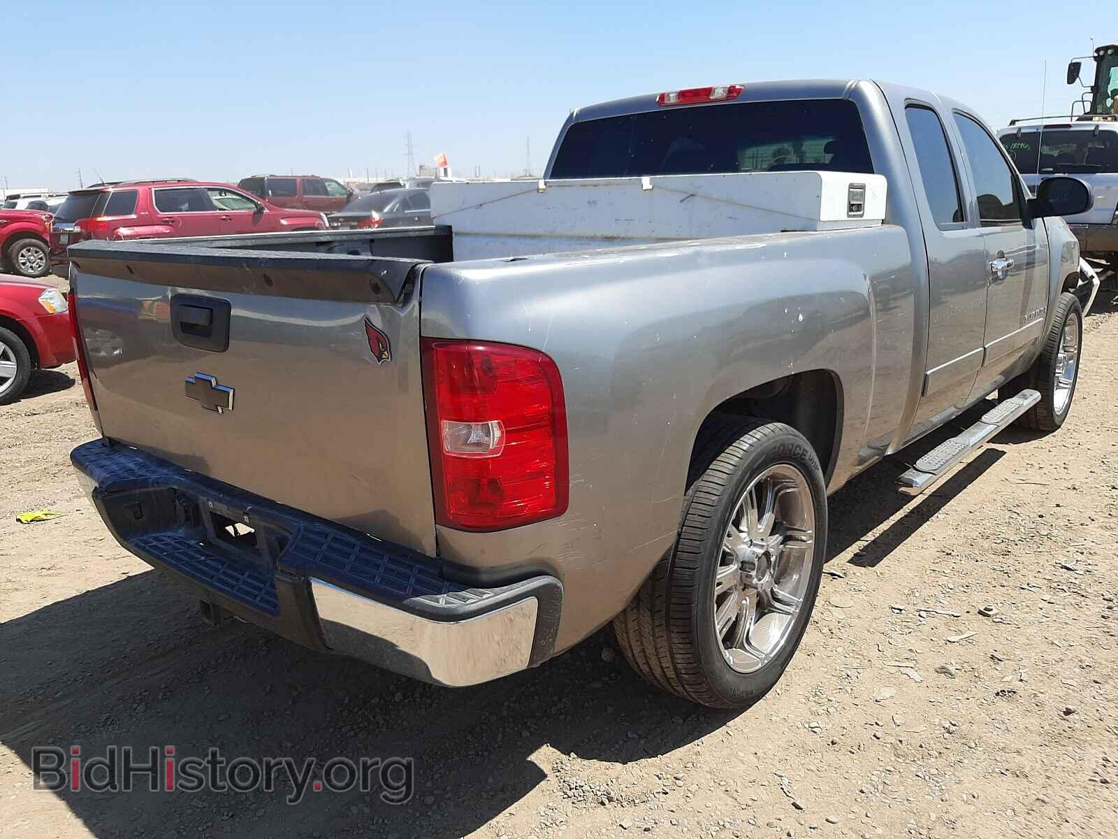 2007 CHEVROLET SILVERADO - VIN: 2GCEC19C971588835 - Фото 4