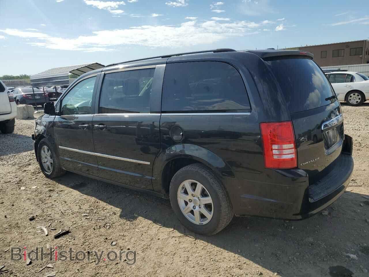 2010 CHRYSLER MINIVAN - VIN: 2A4RR5D18AR347302 - Photo 2