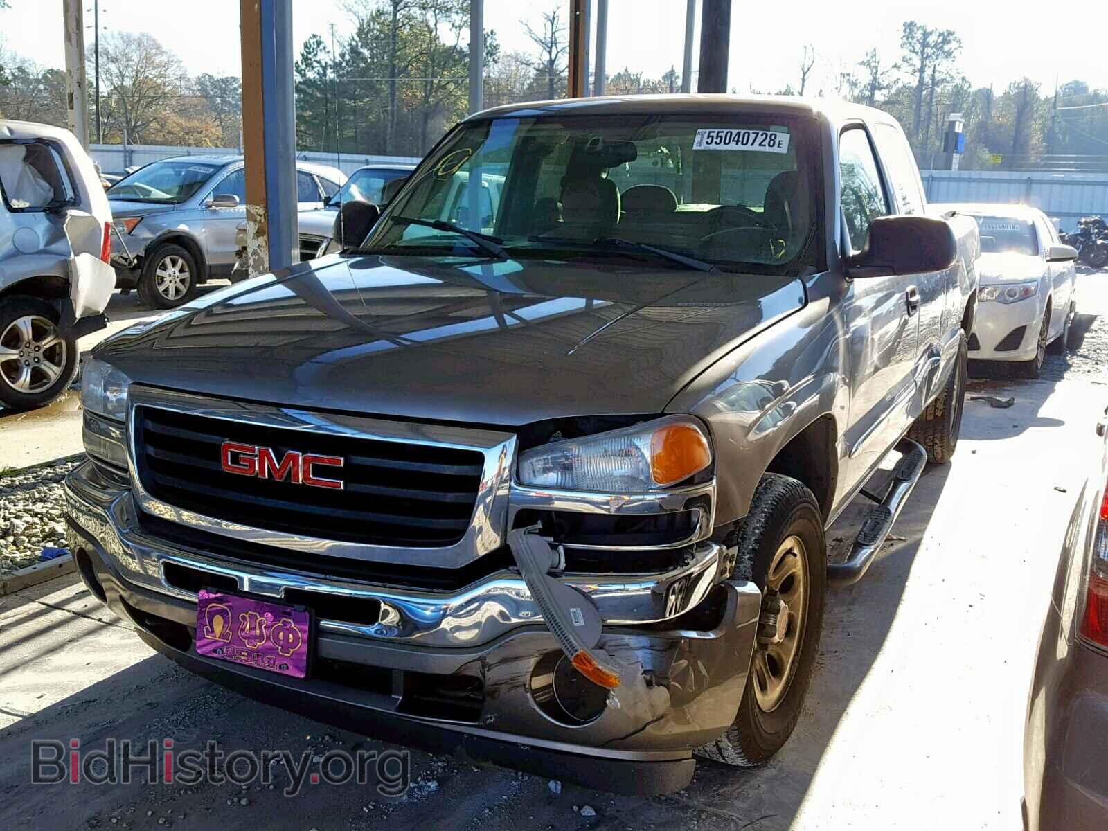 2006 GMC NEW SIERRA - VIN: 2GTEK19B561221388 - Фото 2