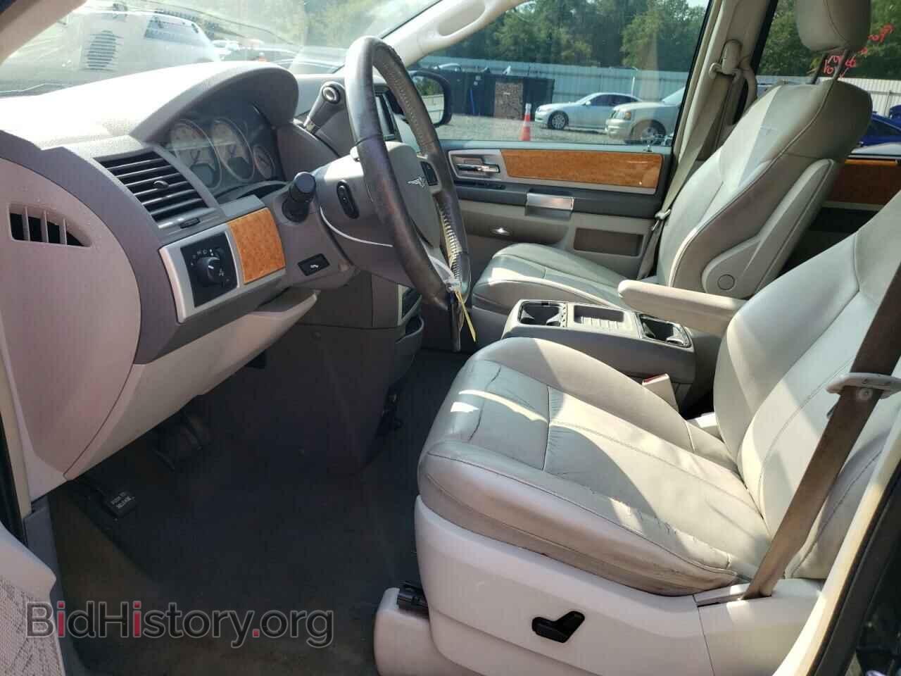 2008 CHRYSLER MINIVAN - VIN: 2A8HR64X48R697296 - Photo 7
