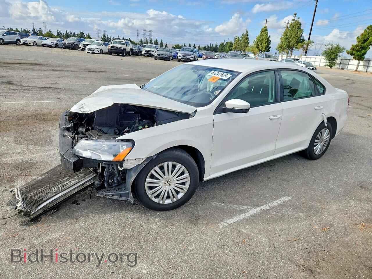 Фотография 1VWAT7A30EC037727 - VOLKSWAGEN PASSAT 2014