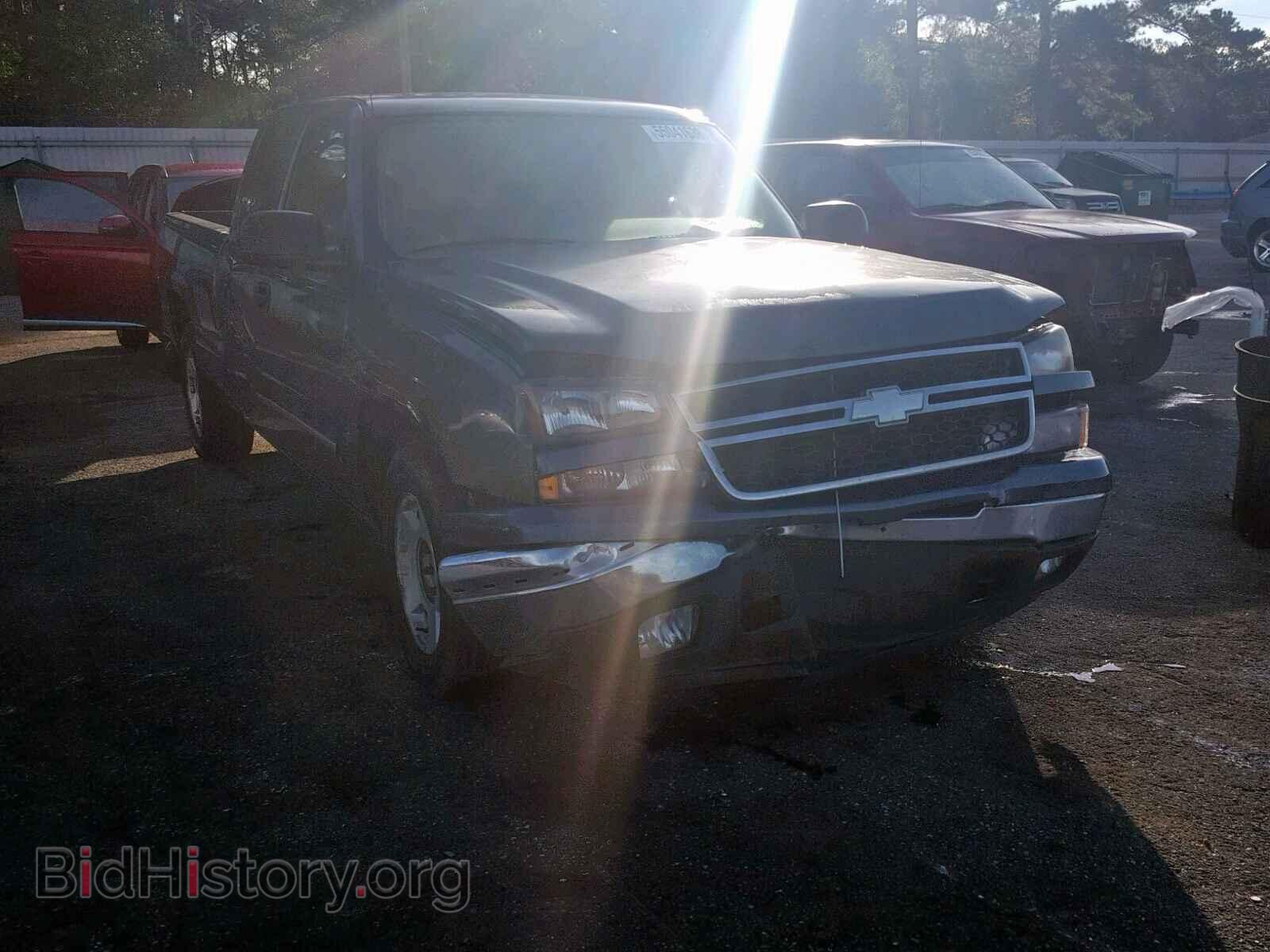 Фотография 1GCEC19V66Z215792 - CHEVROLET SILVERADO 2006