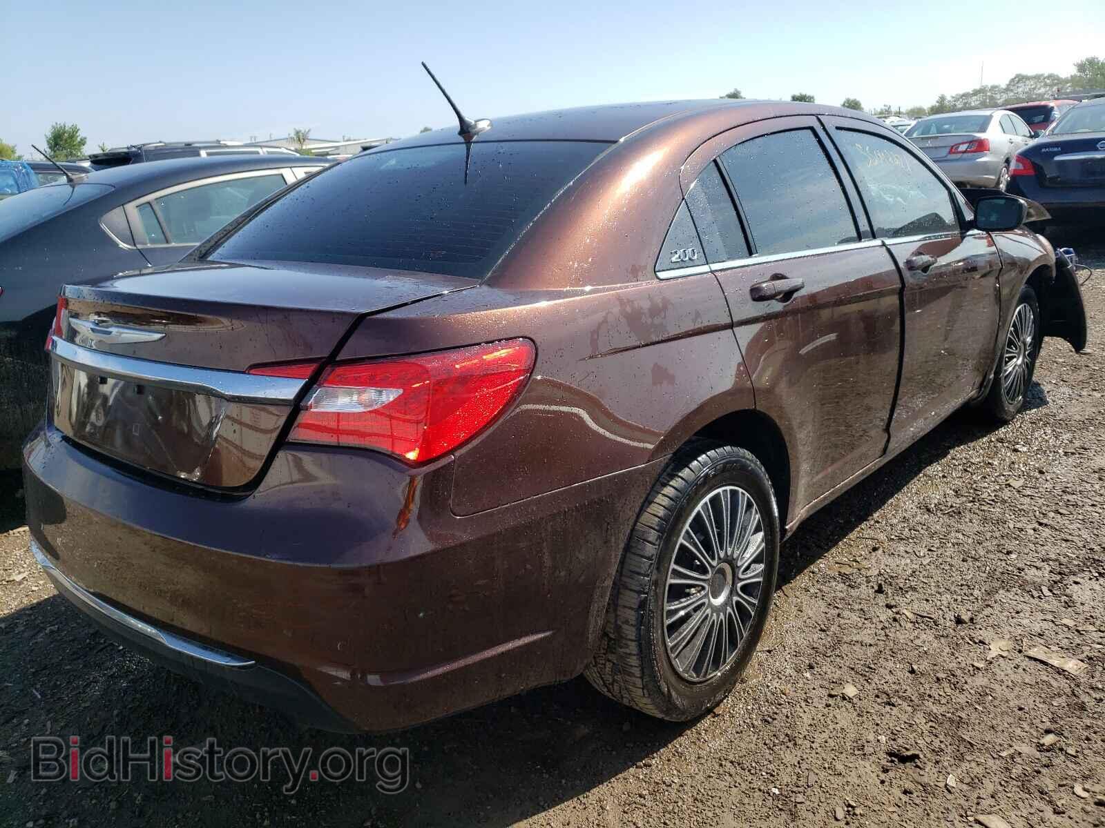 2012 CHRYSLER 200 - VIN: 1C3CCBAB3CN299799 - Фото 4