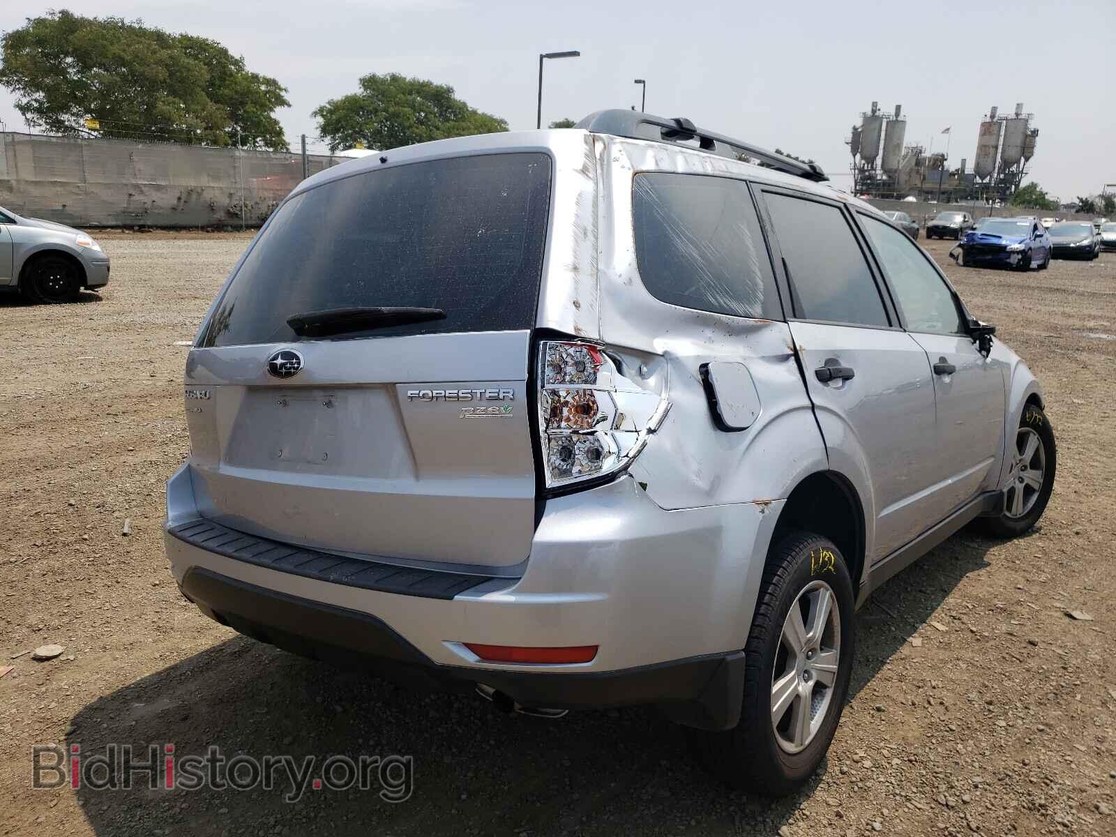 2013 SUBARU FORESTER - VIN: JF2SHABC9DH428320 - Фото 4