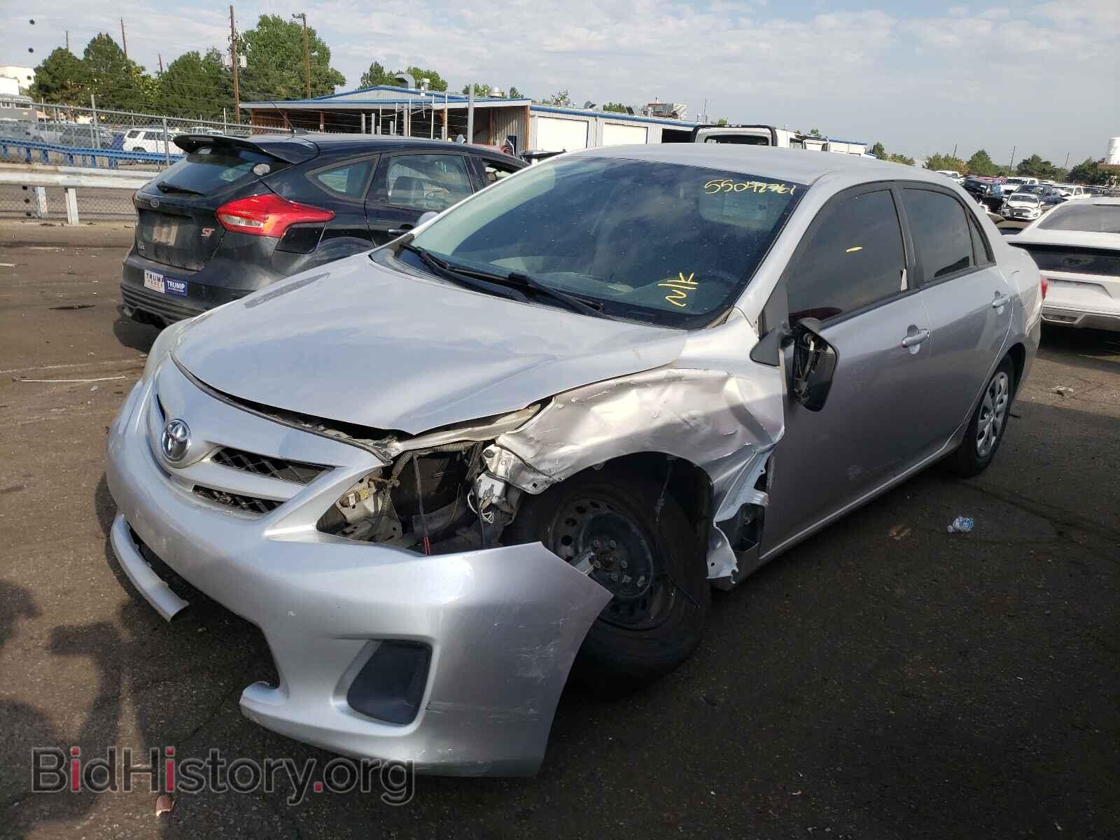 2011 TOYOTA COROLLA - VIN: 2T1BU4EE6BC561031 - Фото 2