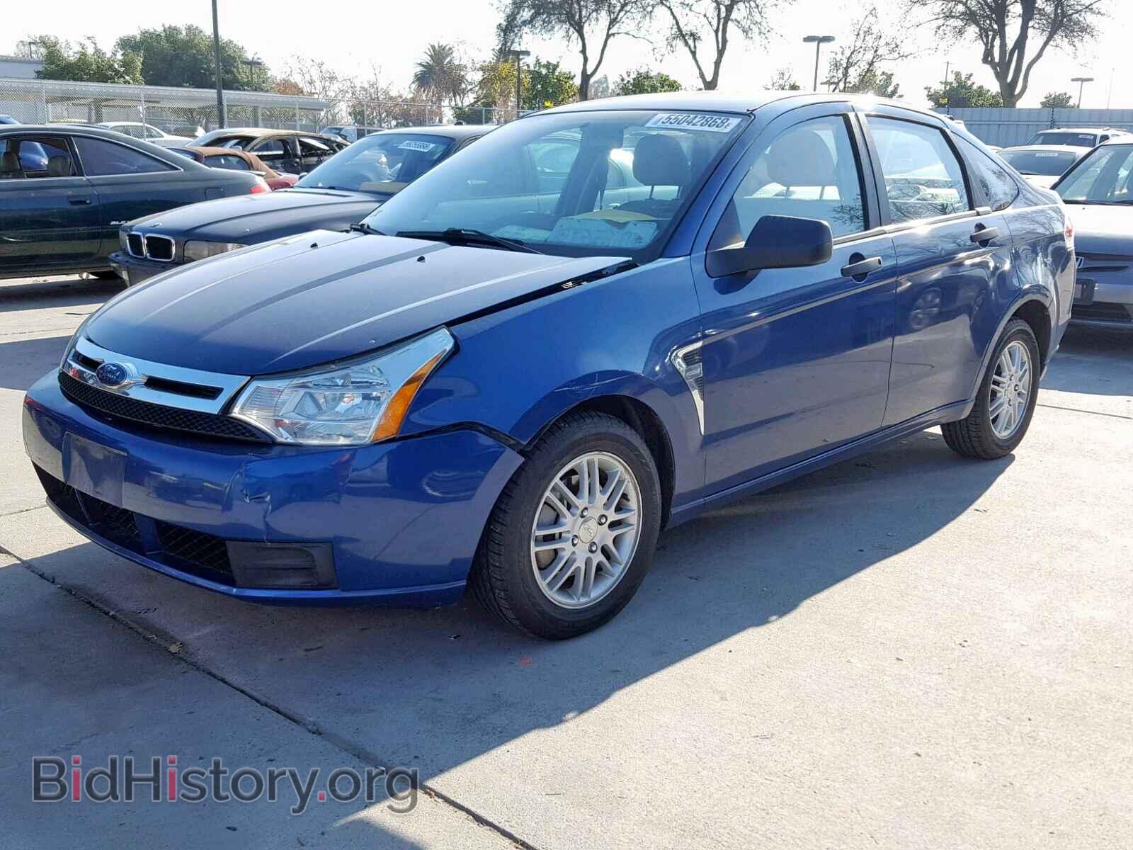 2008 FORD FOCUS - VIN: 1FAHP35N98W187029 - Фото 2