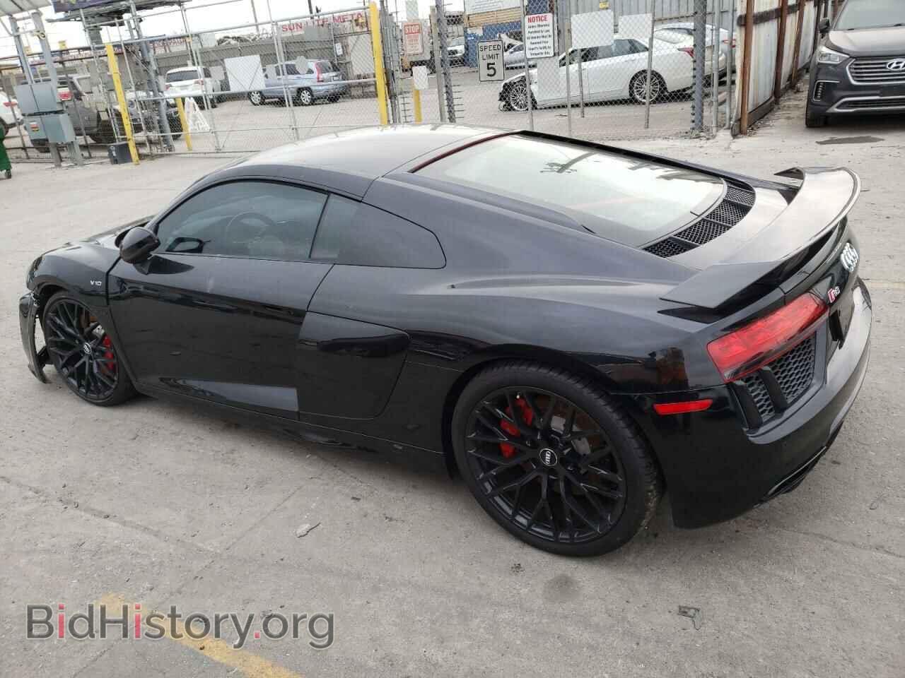 2018 AUDI R8 - VIN: WUABAAFX7J7901894 - Фото 2