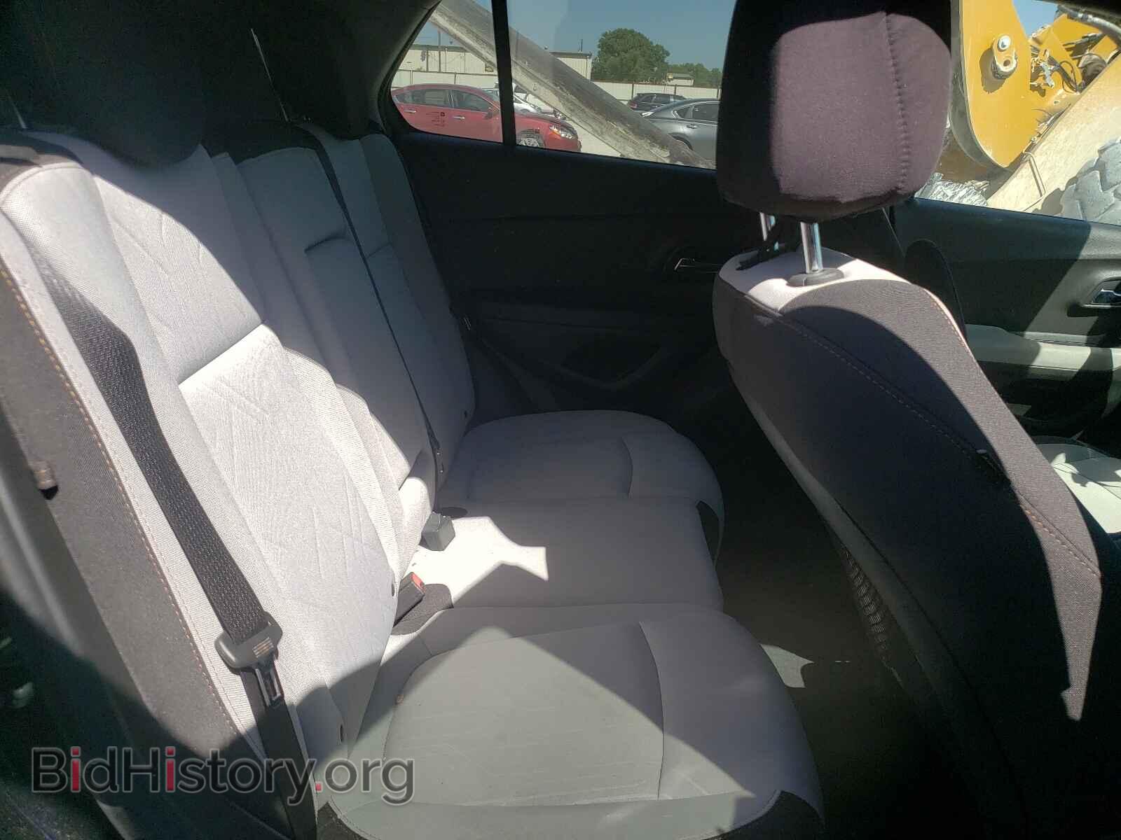 2017 CHEVROLET TRAX - VIN: 3GNCJLSB2HL164138 - Фото 6