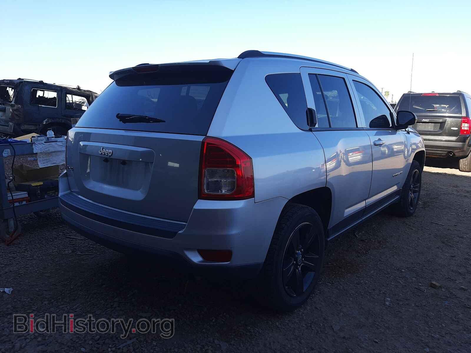 2012 JEEP COMPASS - VIN: 1C4NJDBB9CD591113 - Photo 4