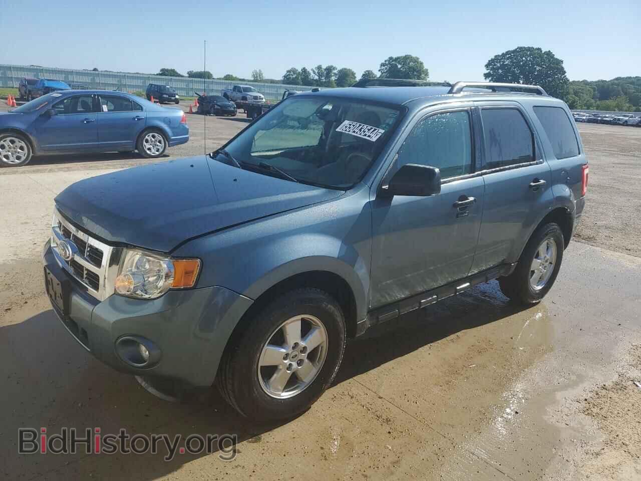 Фотография 1FMCU0DG2BKB40854 - FORD ESCAPE 2011