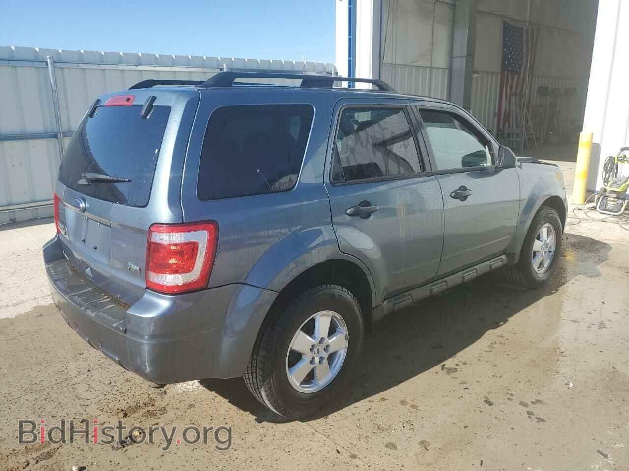 2011 FORD ESCAPE - VIN: 1FMCU0DG2BKB40854 - Фото 3