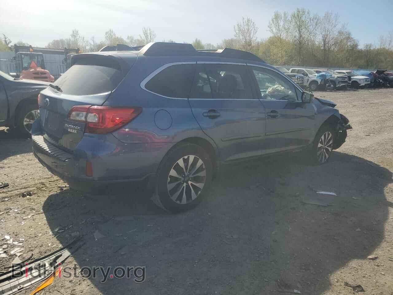 2017 SUBARU OUTBACK - VIN: 4S4BSANC3H3246221 - Фото 3
