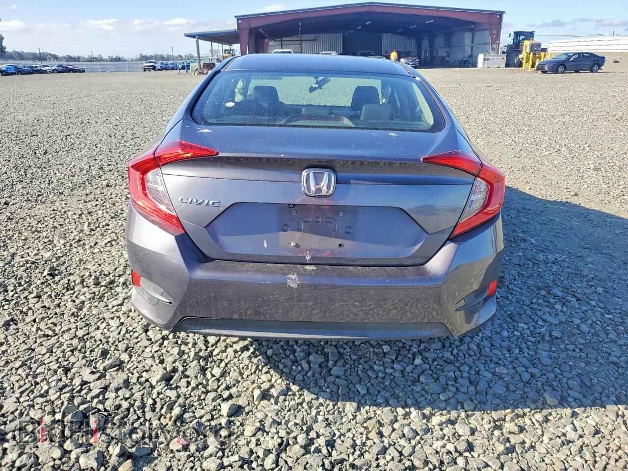 2017 HONDA CIVIC - VIN: 2HGFC2F57HH559179 - Фото 6
