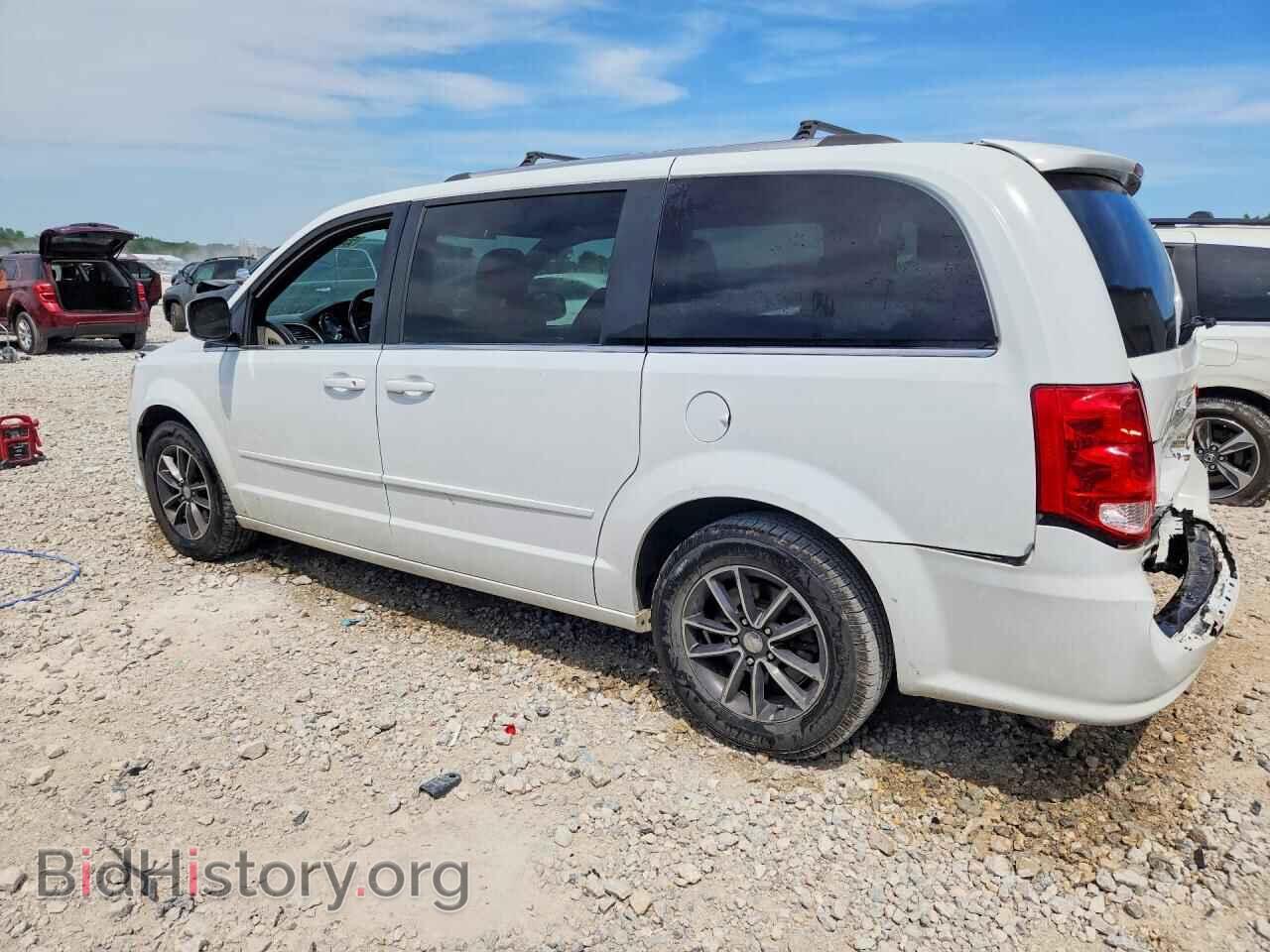 2017 DODGE CARAVAN - VIN: 2C4RDGCG4HR857744 - Фото 2
