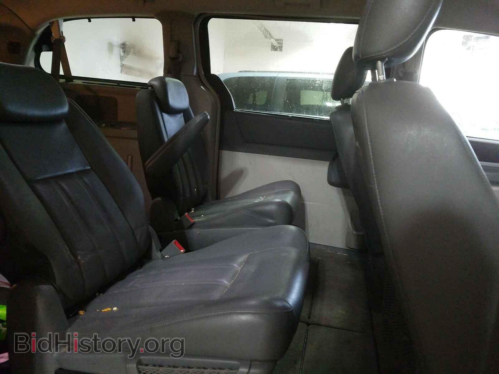 2010 CHRYSLER MINIVAN - VIN: 2A4RR5D13AR250704 - Фото 6