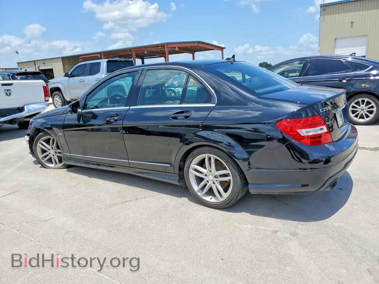 2012 MERCEDES-BENZ C-CLASS - VIN: WDDGF4HB4CA650268 - Фото 2