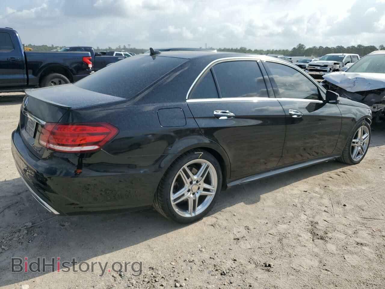 2014 MERCEDES-BENZ E-CLASS - VIN: WDDHF5KB7EA861258 - Фото 3