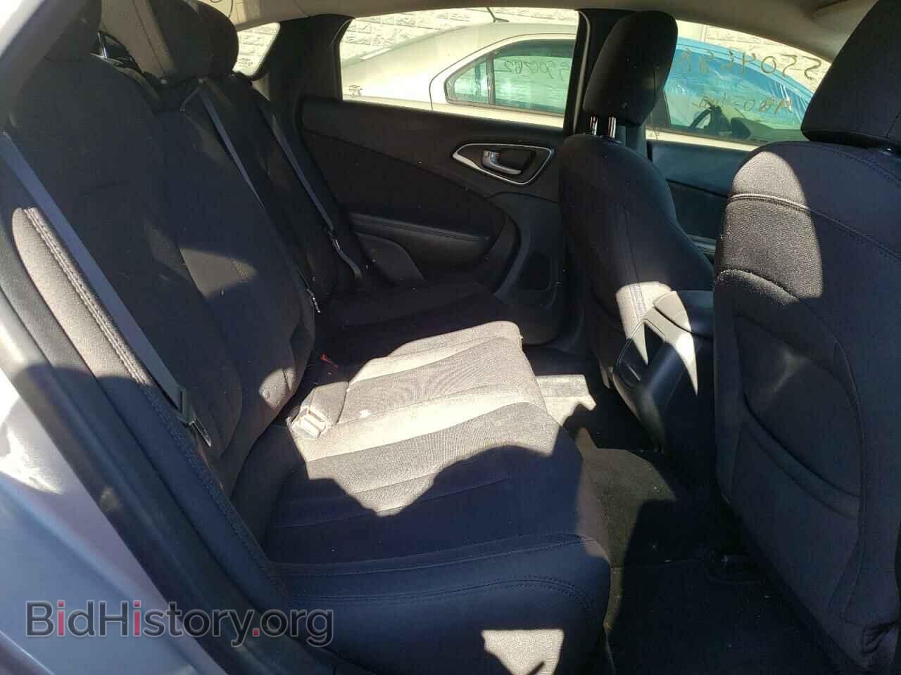 2015 CHRYSLER 200 - VIN: 1C3CCCAB1FN691352 - Фото 6