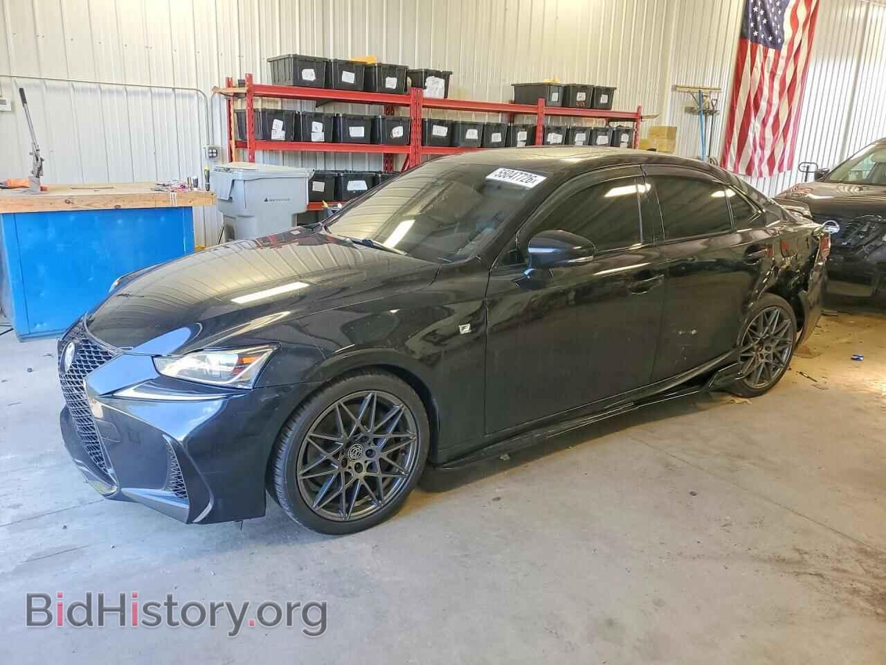 Photo JTHCE1D2XH5013495 - LEXUS IS 2017