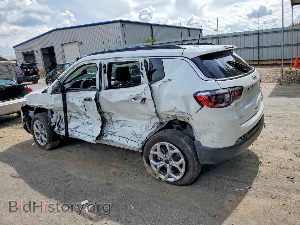 2025 JEEP COMPASS - VIN: 3C4NJDBN8ST608907 - Photo 2