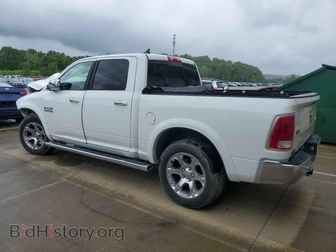2018 RAM 1500 - VIN: 1C6RR7NG4JS109375 - Фото 2
