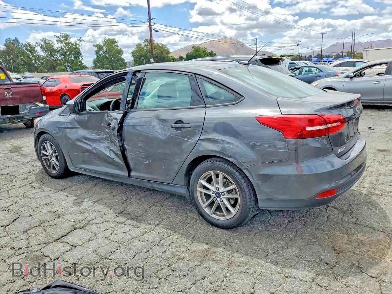 2018 FORD FOCUS - VIN: 1FADP3FE5JL312824 - Photo 2