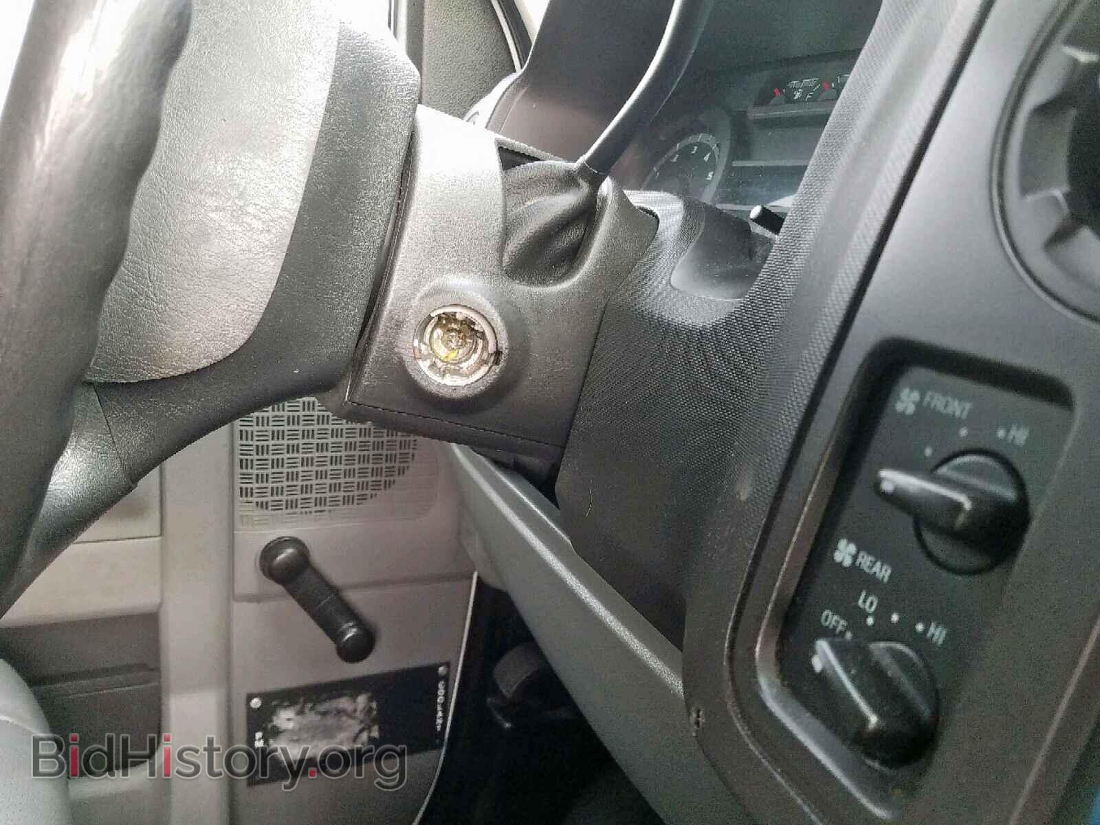 2011 FORD ECONOLINE - VIN: 1FTSS3EL9BDA45697 - Photo 9