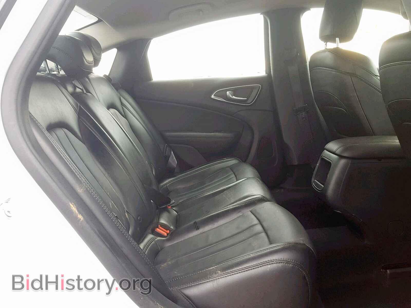 2017 CHRYSLER 200 - VIN: 1C3CCCAB2HN508690 - Фото 6