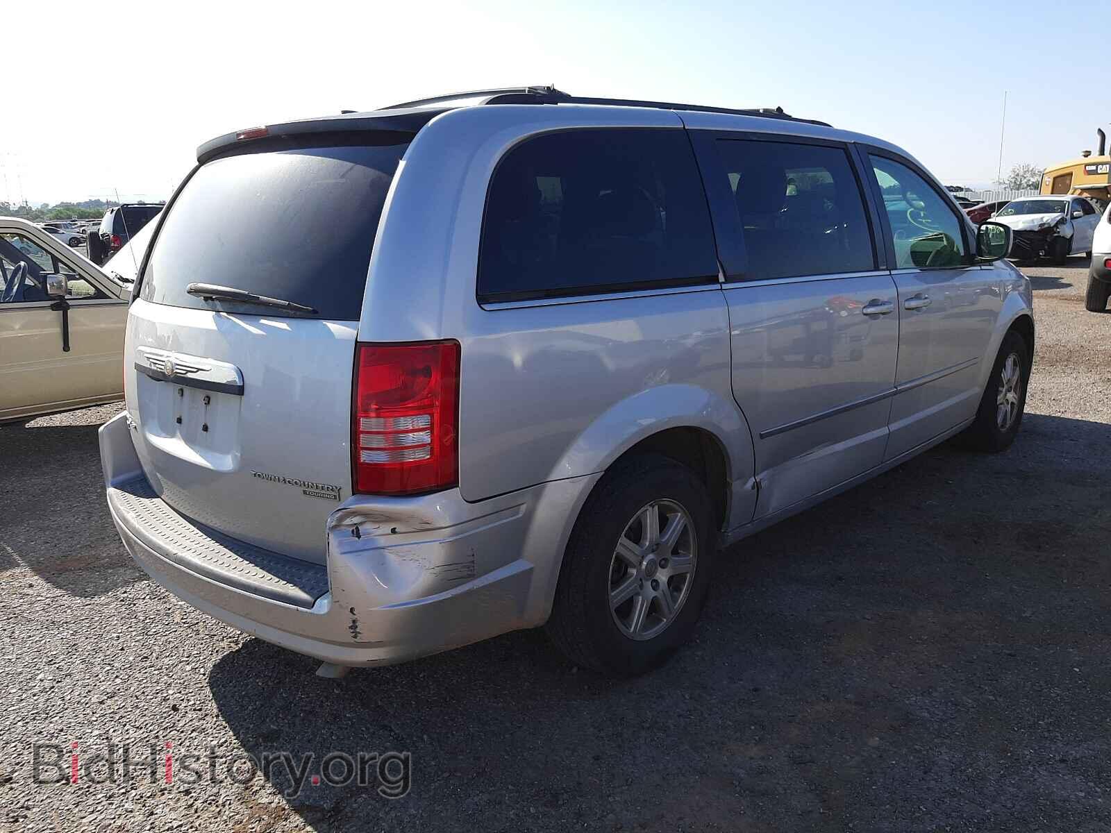 2009 CHRYSLER MINIVAN - VIN: 2A8HR54X69R600952 - Фото 4