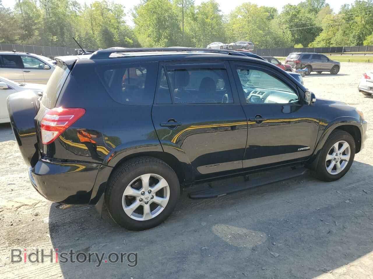 2011 TOYOTA RAV4 - VIN: 2T3DF4DV5BW094971 - Фото 3