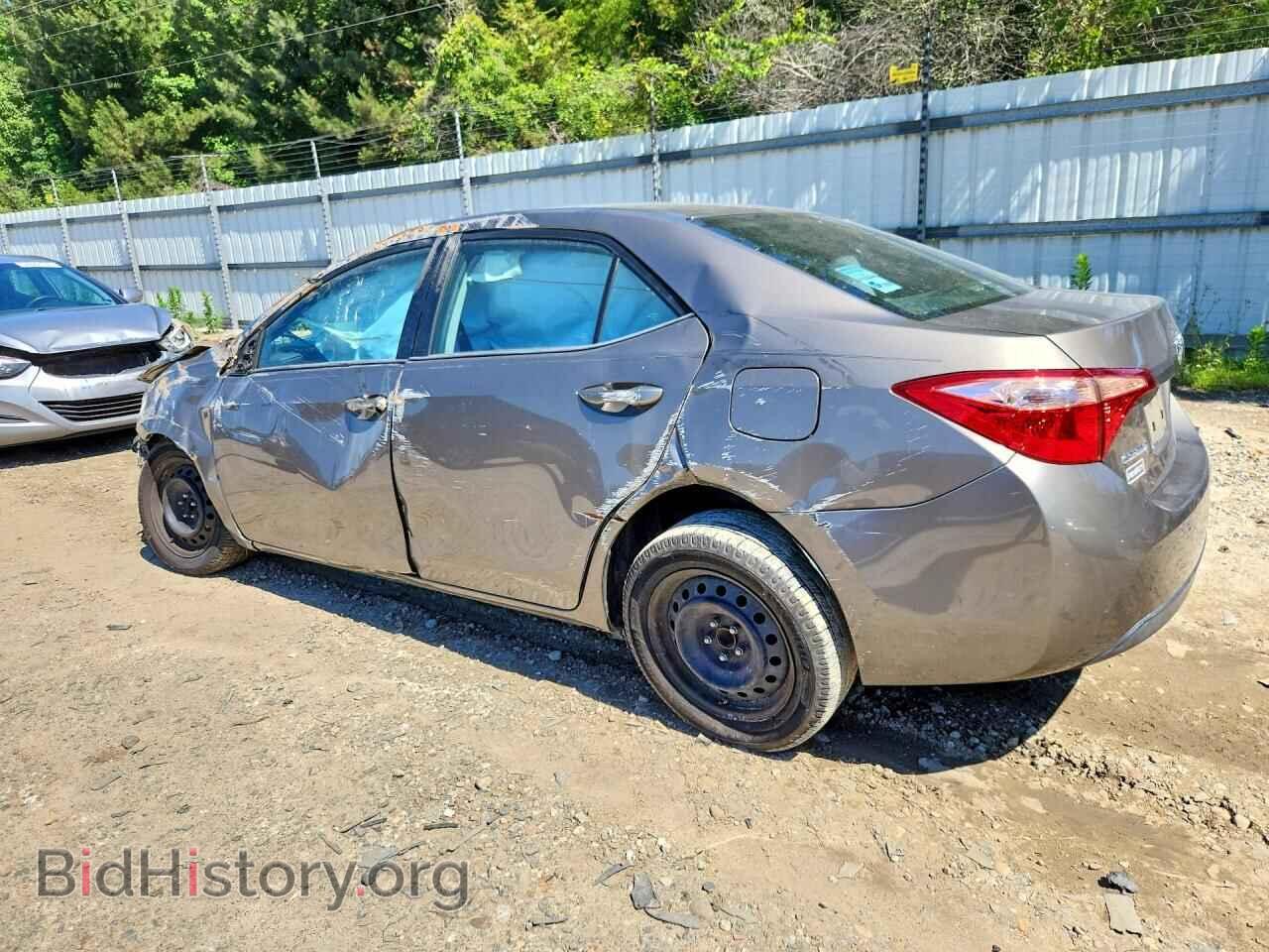 2017 TOYOTA COROLLA - VIN: 2T1BURHE0HC830836 - Фото 2
