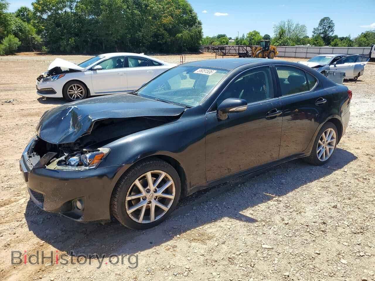 Photo JTHCF5C24C5057524 - LEXUS IS 2012
