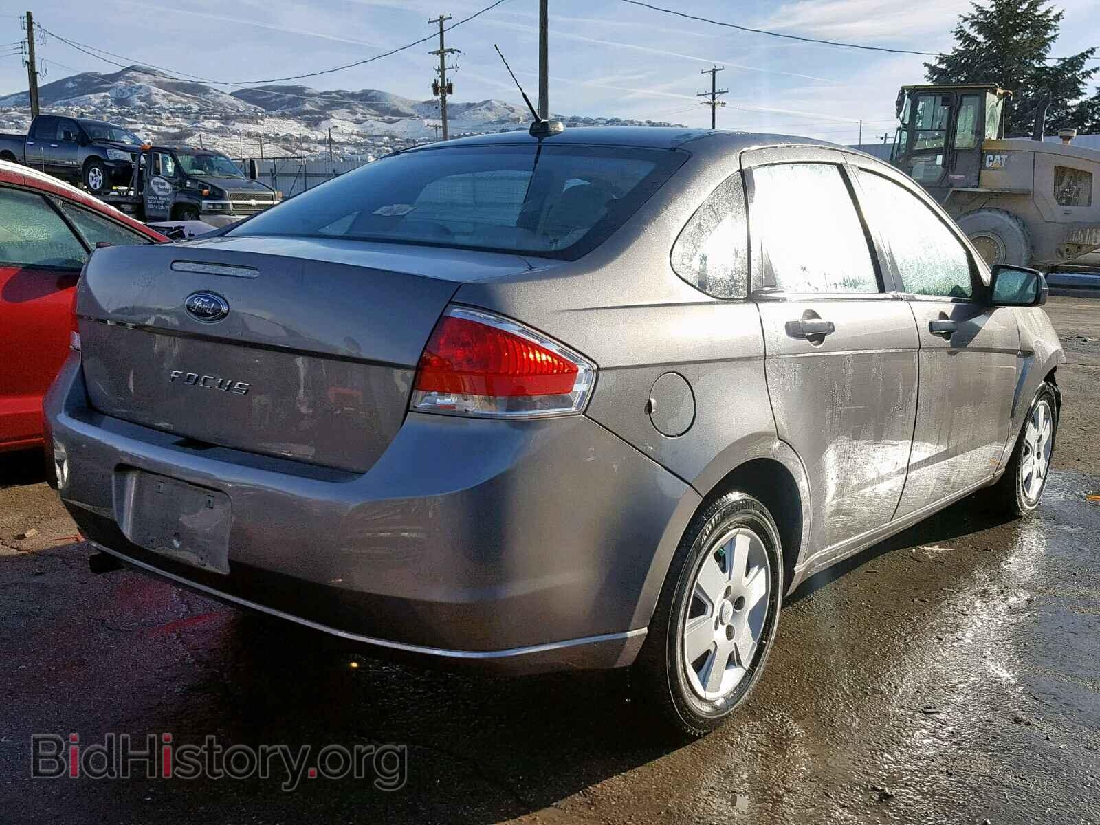 2011 FORD FOCUS - VIN: 1FAHP3EN8BW190818 - Фото 4