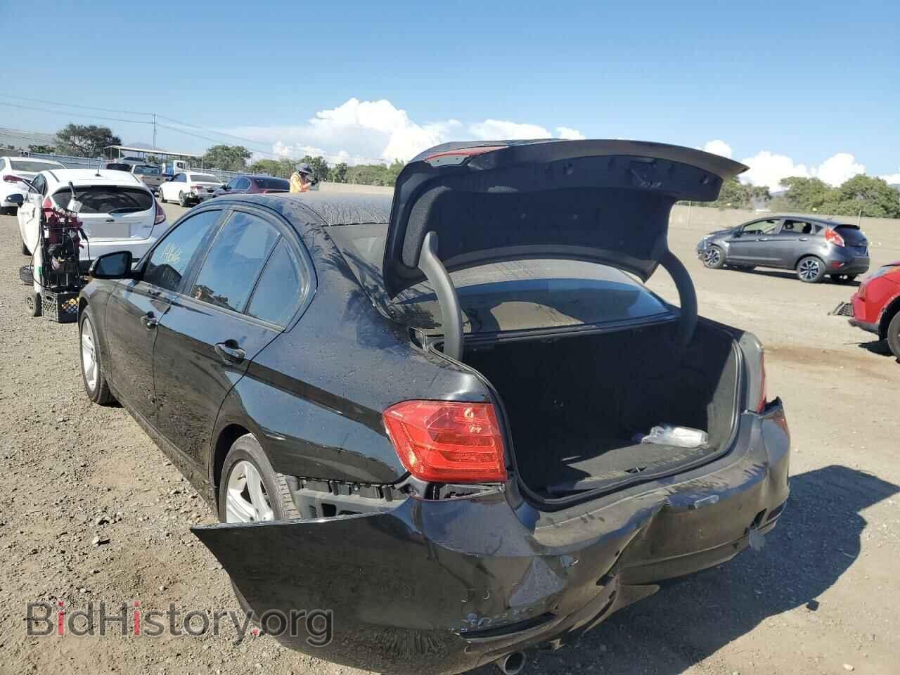 2014 BMW 3 SERIES - VIN: WBA3D3C55EF099068 - Фото 3