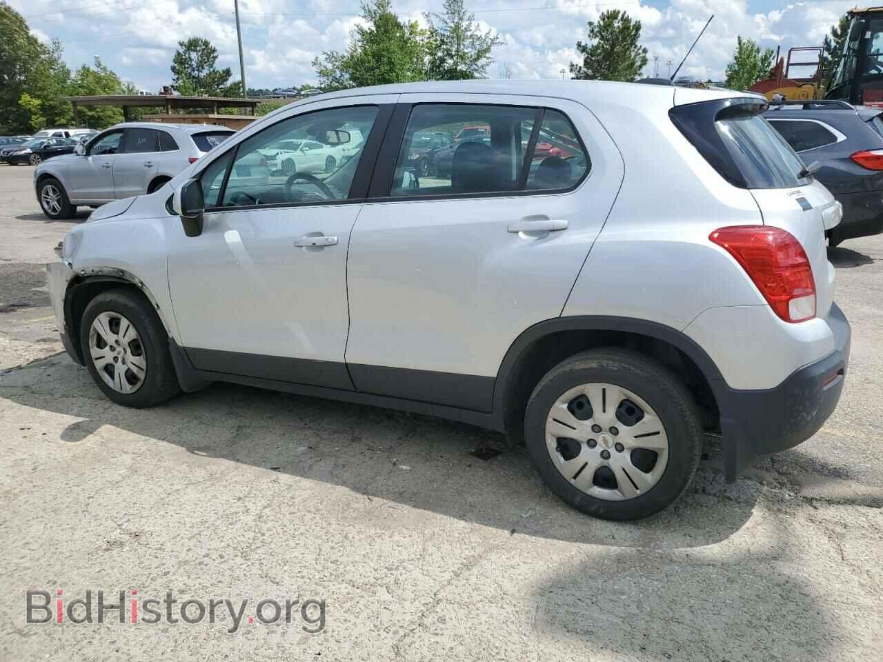 2016 CHEVROLET TRAX - VIN: 3GNCJKSB4GL279431 - Фото 2