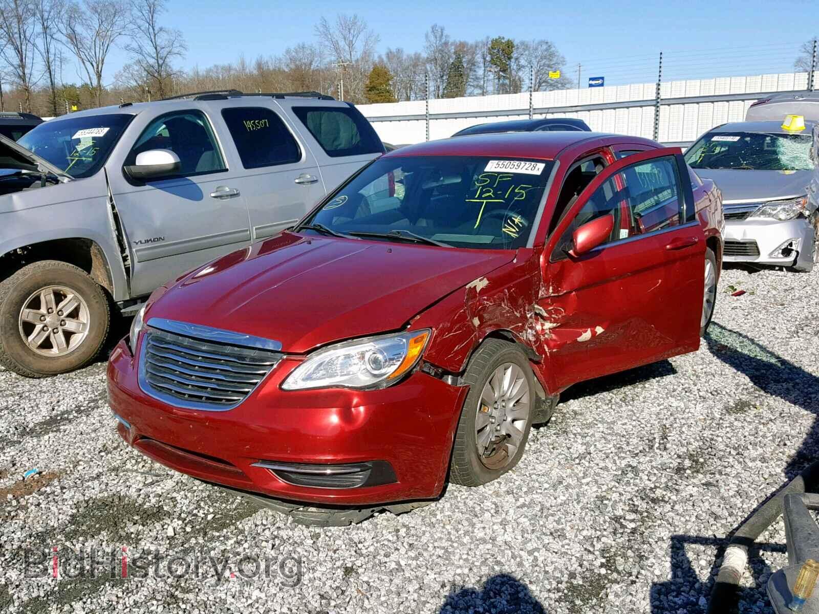 2014 CHRYSLER 200 - VIN: 1C3CCBAB2EN142977 - Фото 2
