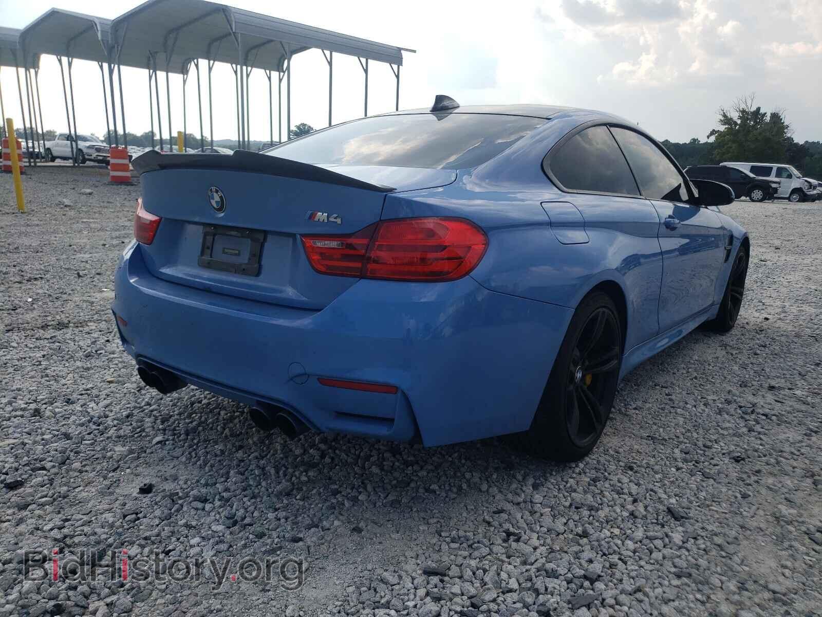 2015 BMW M4 - VIN: WBS3R9C57FK331341 - Фото 4
