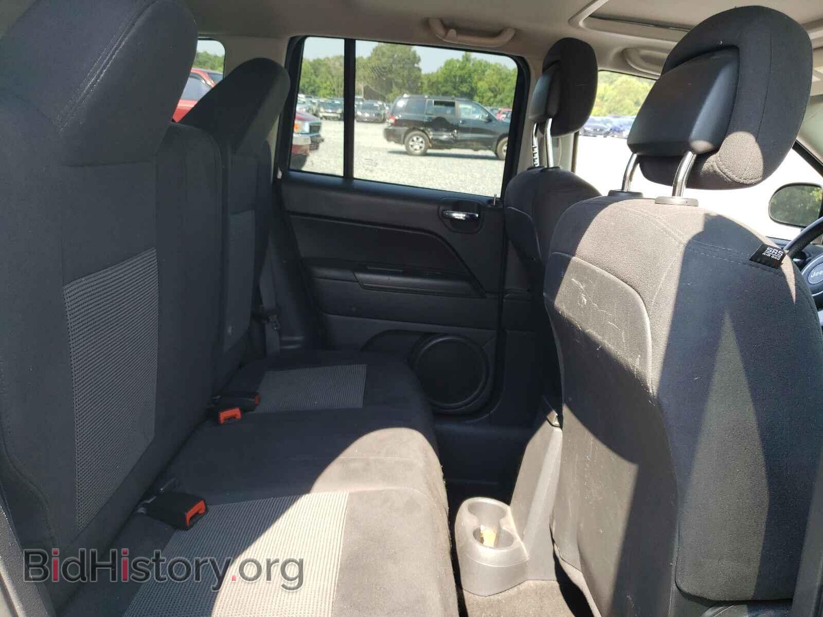 2011 JEEP COMPASS - VIN: 1J4NF1FB7BD223550 - Photo 6