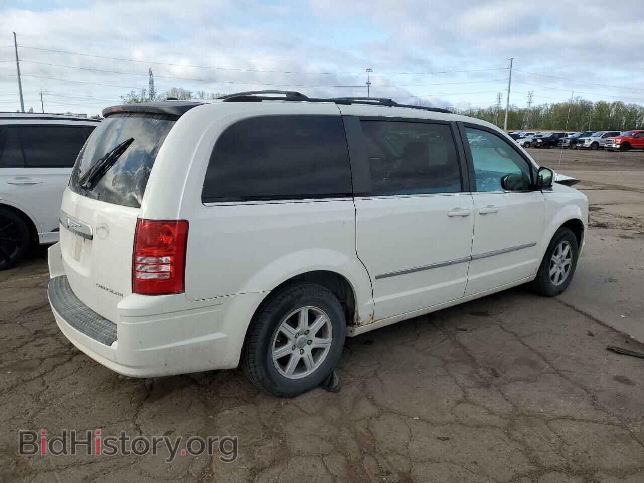 2010 CHRYSLER MINIVAN - VIN: 2A4RR8D15AR427612 - Фото 3