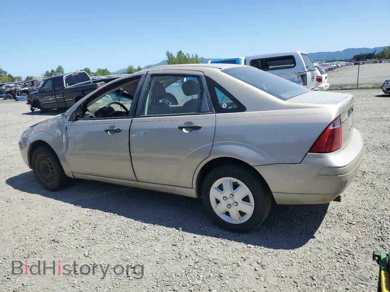 2007 FORD FOCUS - VIN: 1FAFP34N57W350802 - Фото 2