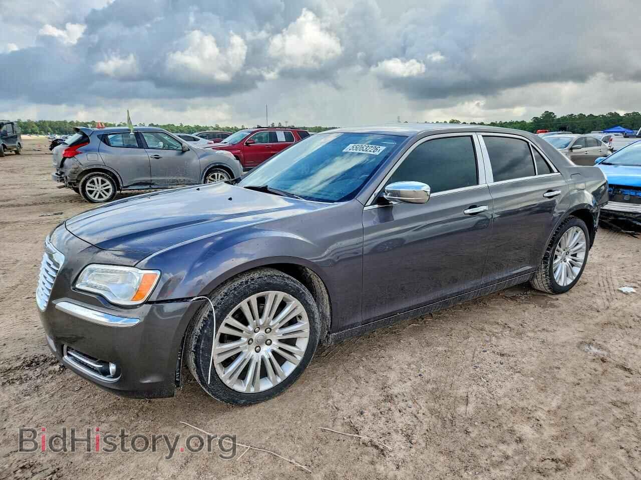 Фотография 2C3CCAET7DH735917 - CHRYSLER 300 2013
