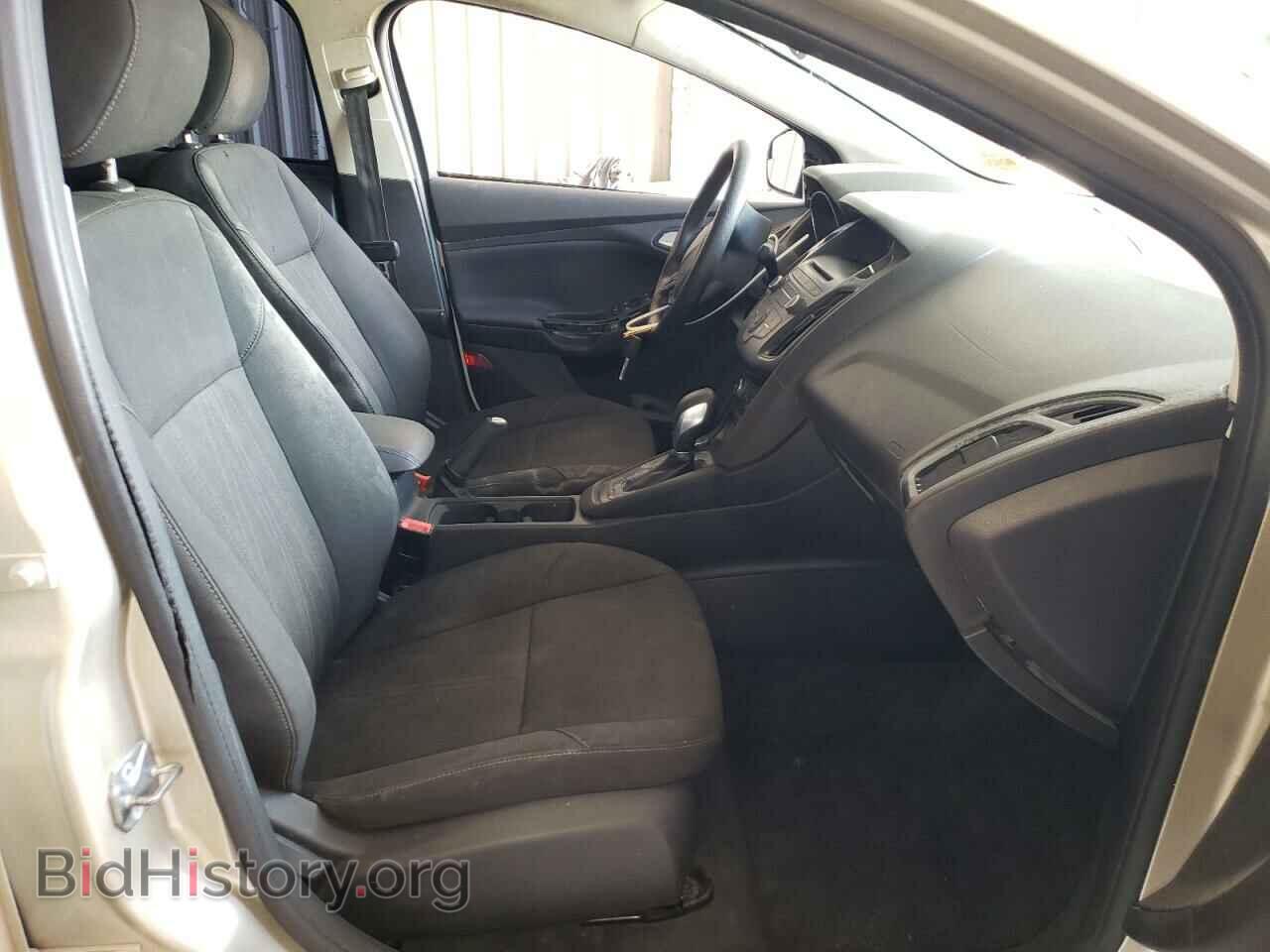 2017 FORD FOCUS - VIN: 1FADP3F2XHL290948 - Photo 5