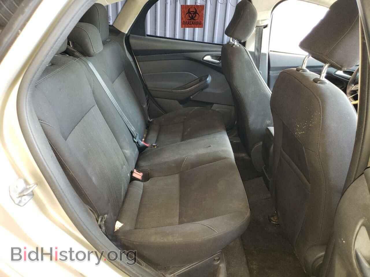 2017 FORD FOCUS - VIN: 1FADP3F2XHL290948 - Photo 6