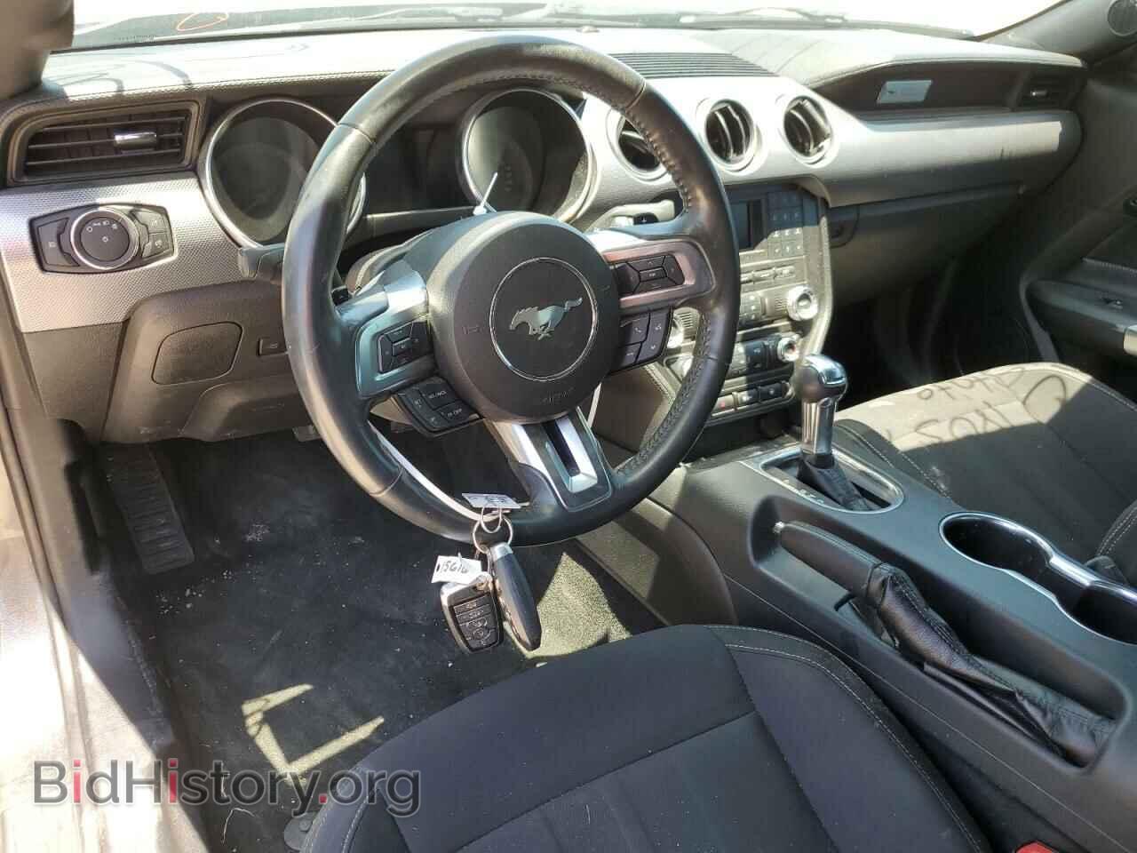 2018 FORD MUSTANG - VIN: 1FA6P8CF0J5109122 - Фото 8