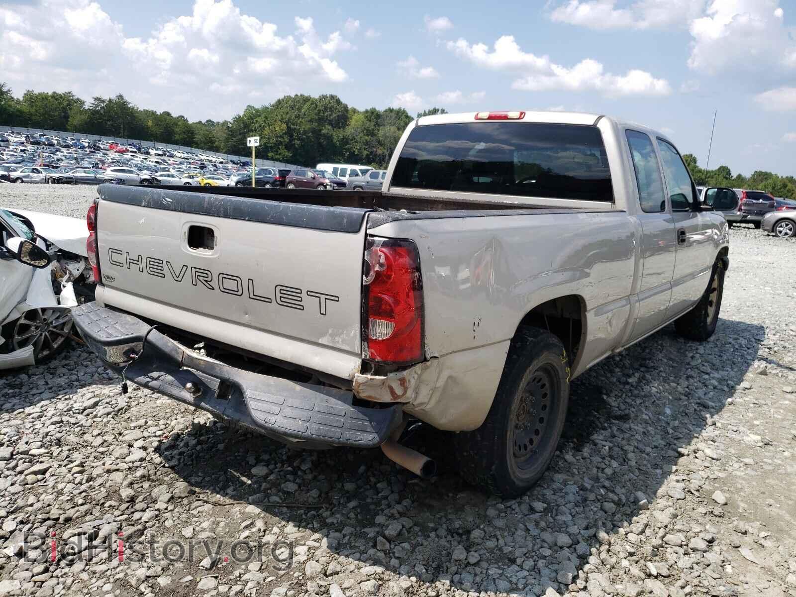 2007 CHEVROLET SILVERADO - VIN: 1GCEC19V17Z145572 - Фото 4