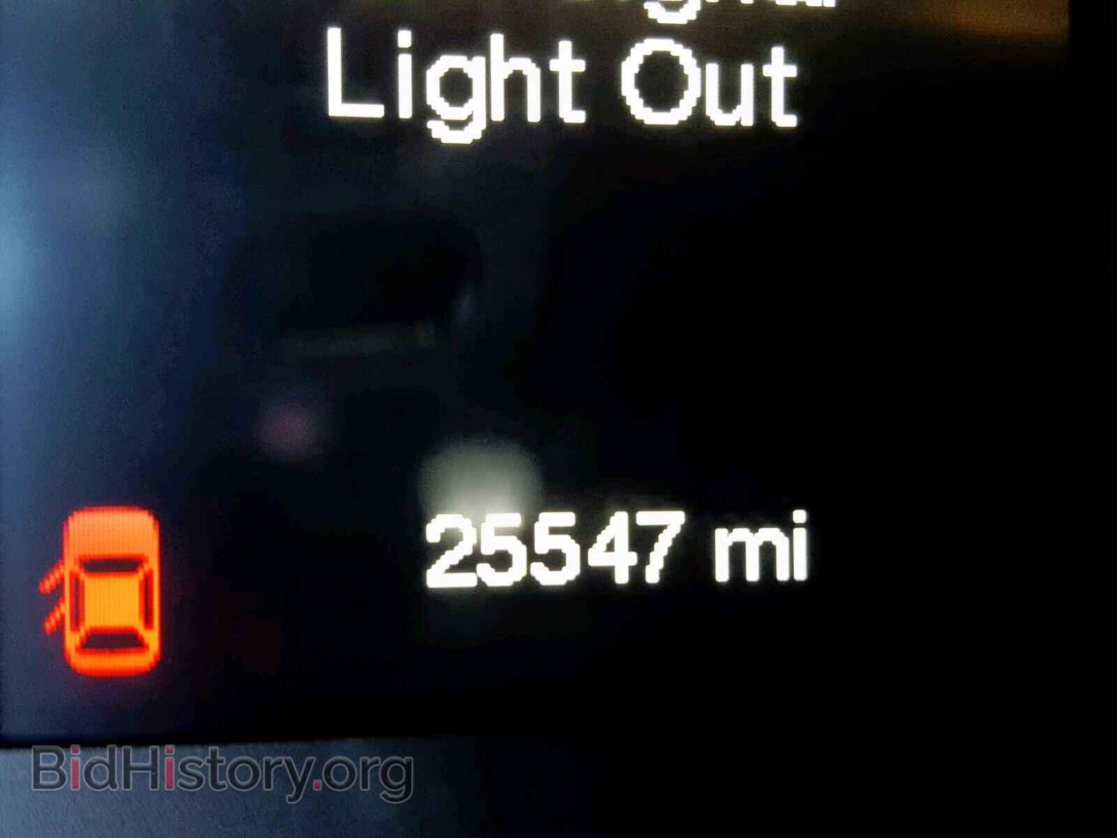 2015 CHRYSLER 200 - VIN: 1C3CCCBB5FN749834 - Фото 8